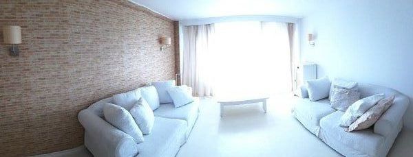 Iancului, 3 minute metrou. Mihai Bravu, stradal,